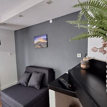 Apartments & Rooms Velebit Lovinac  Exterior foto