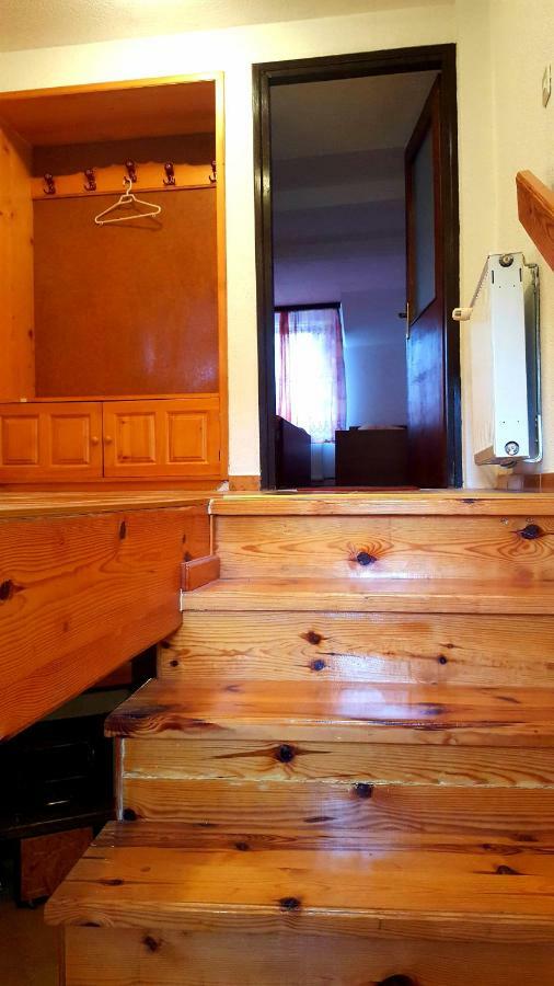 Apartments & Rooms Velebit Lovinac  Exterior foto